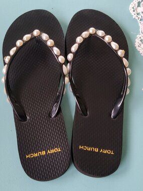 Tory Burch Flip Flops size 7